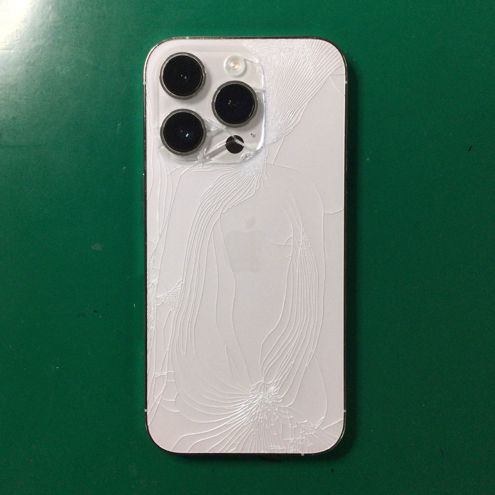 iPhone-14-Pro-backcover-kaputt
